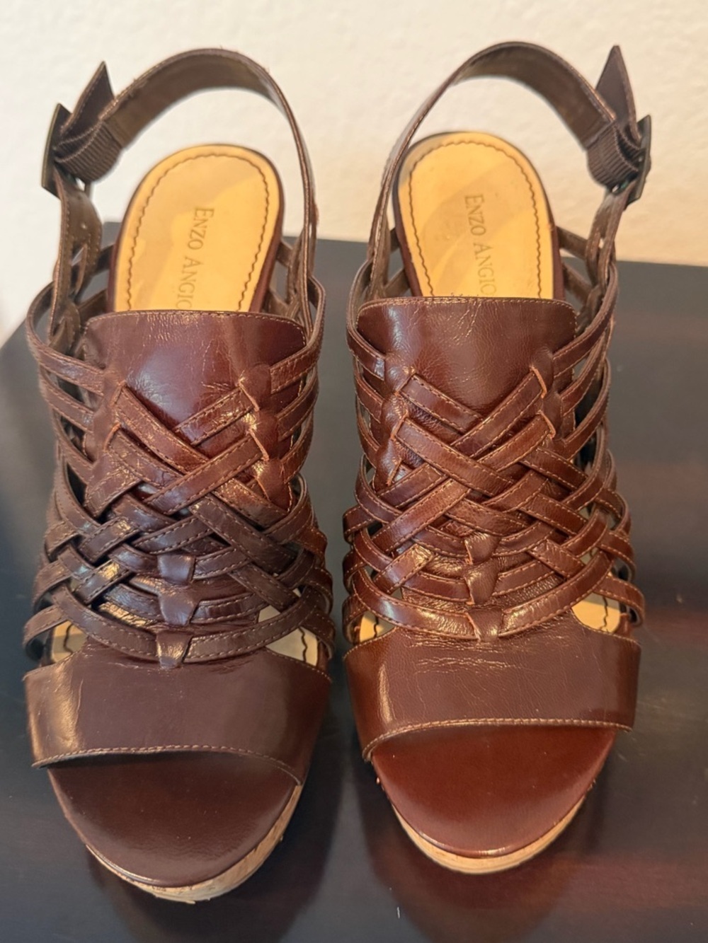 Enzo Angiolini Dark Brown Woven Leather Cork Wedge Sandals Size 7.5 - Picture 2 of 4